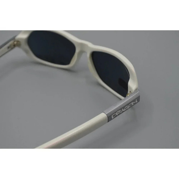 Dragon Radial Sunglasses YOUTH Kids Sport Casual Unisex White w/ Gray Lenses - Picture 7 of 9